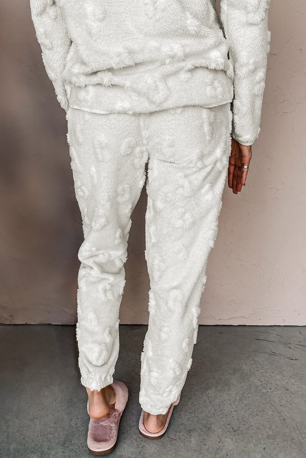 بيجامة نسائية فرو شتوي سميك